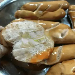 Hình ảnh Xúc xích cốm - 1 gói nửa ký