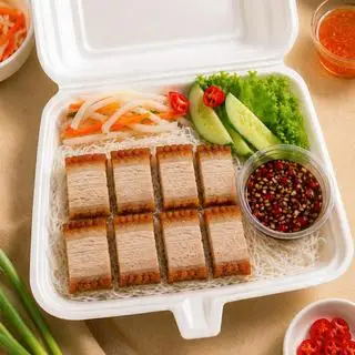 Hình ảnh Bún nước tương heo quay đặc biệt