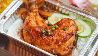 Hình ảnh Cơm gà nướng lớn