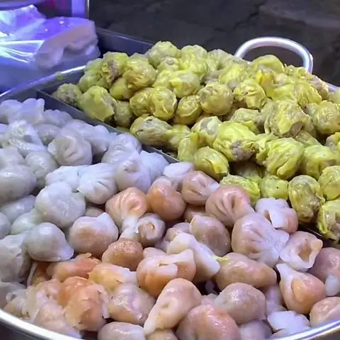 Hình ảnh HẺM ĂN VẶT - Há Cảo, Flan & Bánh Tráng Mỡ Hành - Đường Số 16