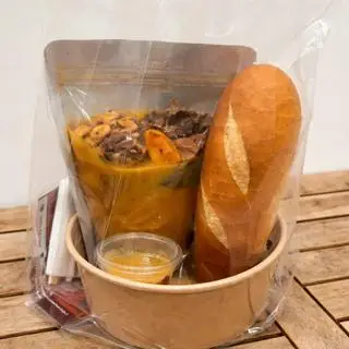 Hình ảnh Phá lấu bò bánh mì