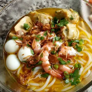 Hình ảnh Bánh canh tôm - chả cá