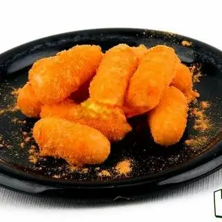 Hình ảnh Bánh gạo nhân phô mai lắc phô mai