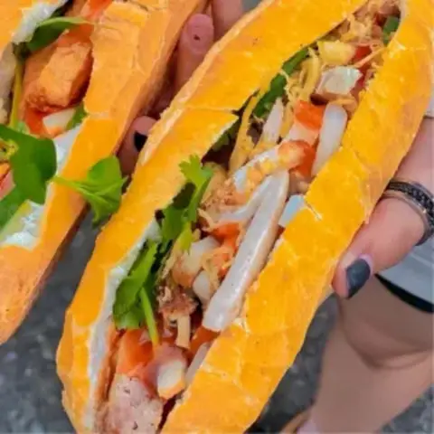 Hình ảnh Bánh Mì Nha Trang - Phạm Hữu Lầu