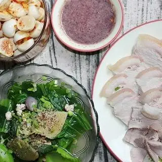 Hình ảnh Cơm cà pháo - dưa leo - đu đủ - mắm nêm Dì Cần thịt luộc - canh