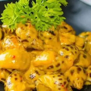 Hình ảnh Ốc hương sốt trứng muối