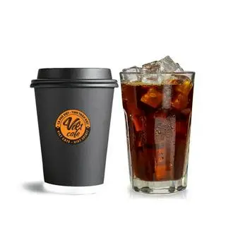 Hình ảnh Cà phê đen đá - iced traditional Vietnamese coffee