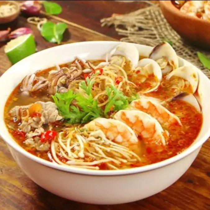 Hình ảnh Bún Thái Robee - Lẩu Hải Sản Chua Cay, Trái Cây Tươi Cắt Sẵn & Nước Ép Nguyên Chất - Quốc Lộ 13
