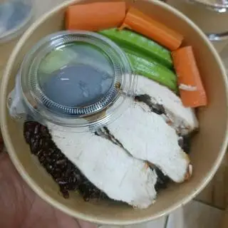 Hình ảnh Cơm ức gà nướng