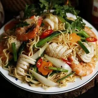 Hình ảnh Mì xào mềm