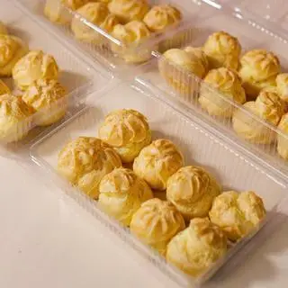 Hình ảnh Bánh su kem tròn