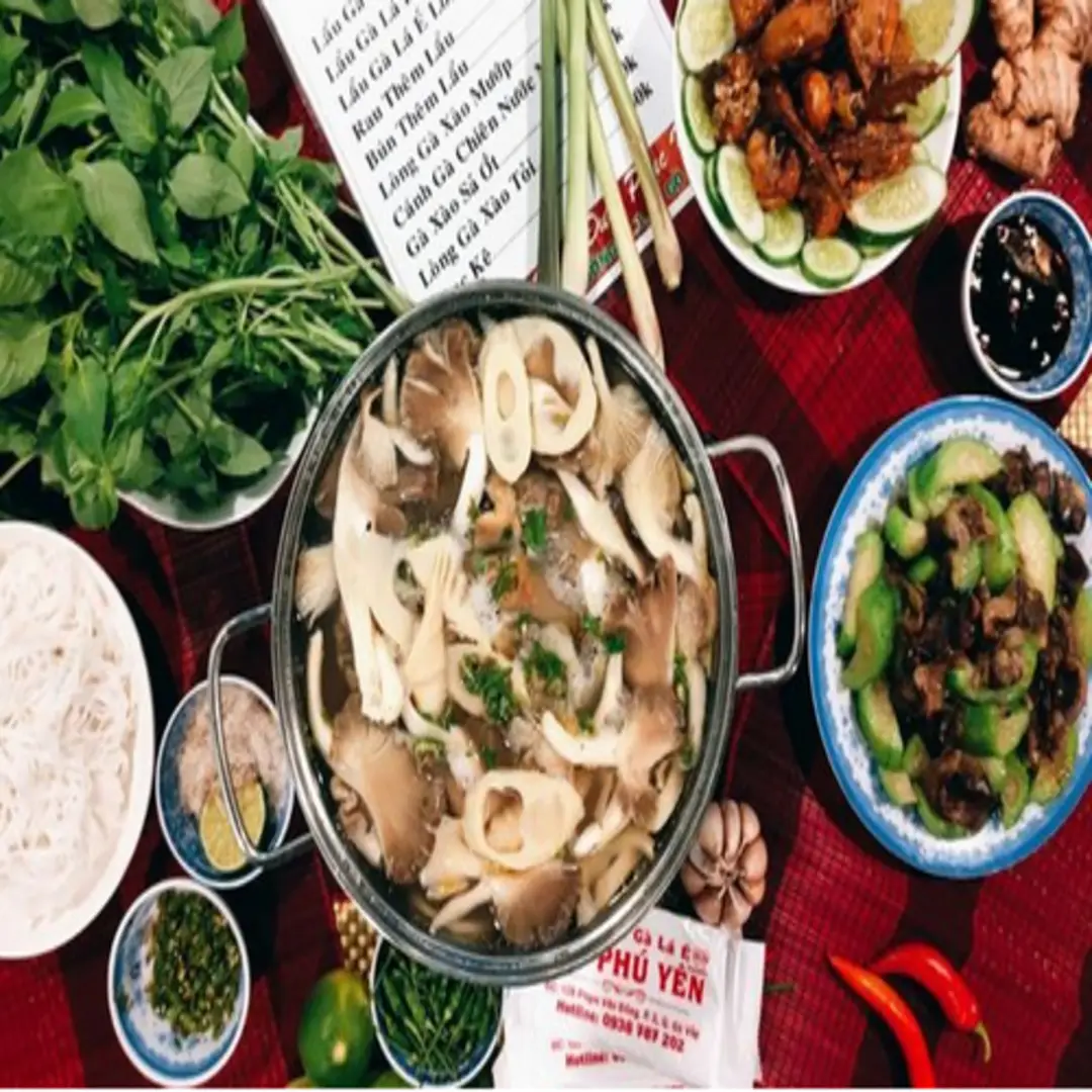 Hình ảnh Lẩu Gà Lá É Phú Yên - Trường Sa