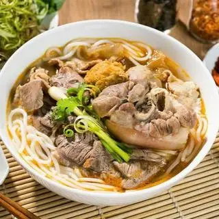 Hình ảnh Bún bò giò