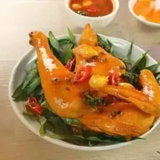 Hình ảnh Nửa con gà hấp mắm nhĩ(kèm 1 ống cơm lam)