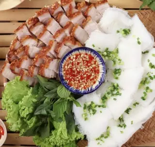 Hình ảnh Bánh hỏi heo quay