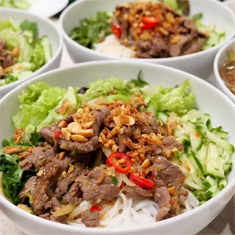 Hình ảnh Cô Sang - Bún Thịt Xào & Bún Mắm Nêm - Tạ Quang Bửu