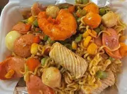 Hình ảnh Mì trộn 1 gói full topping