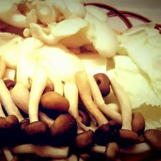 Hình ảnh Rau thêm - Lẩu bulgogi