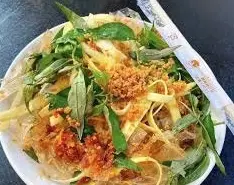 Hình ảnh Bánh tráng trộn truyền thống