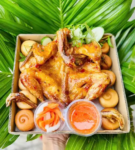 Hình ảnh Hệ Thống Gà Nướng Hoà Đại Phát - Tân Hòa Đông