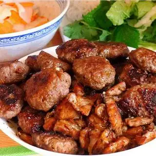 Hình ảnh Bún chả băm