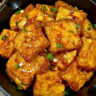 Hình ảnh Cơm đậu hủ kho sả ớt