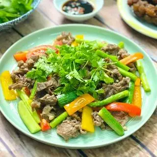 Hình ảnh Thập cẩm xào sa tế