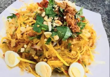 Hình ảnh Bánh tráng trộn bò khô