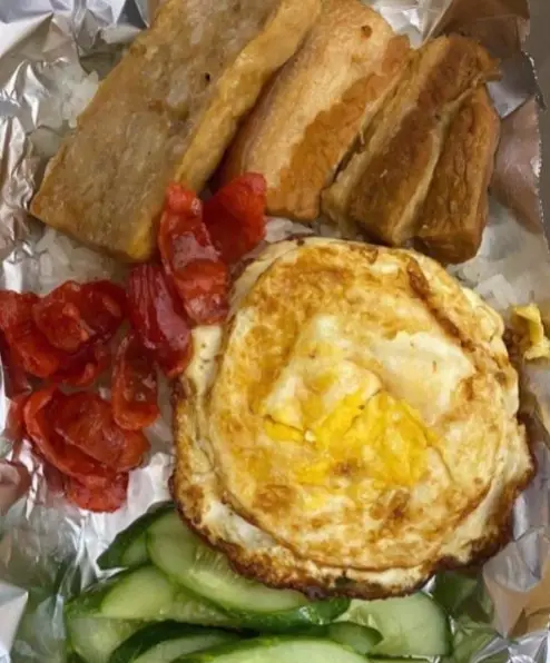 Hình ảnh Xôi trứng chả thịt