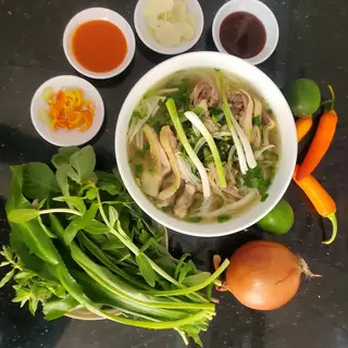 Hình ảnh Chicken pho