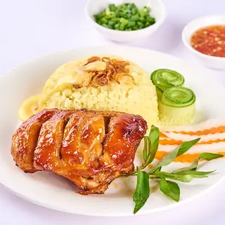 Hình ảnh Cơm đảo gà má đùi