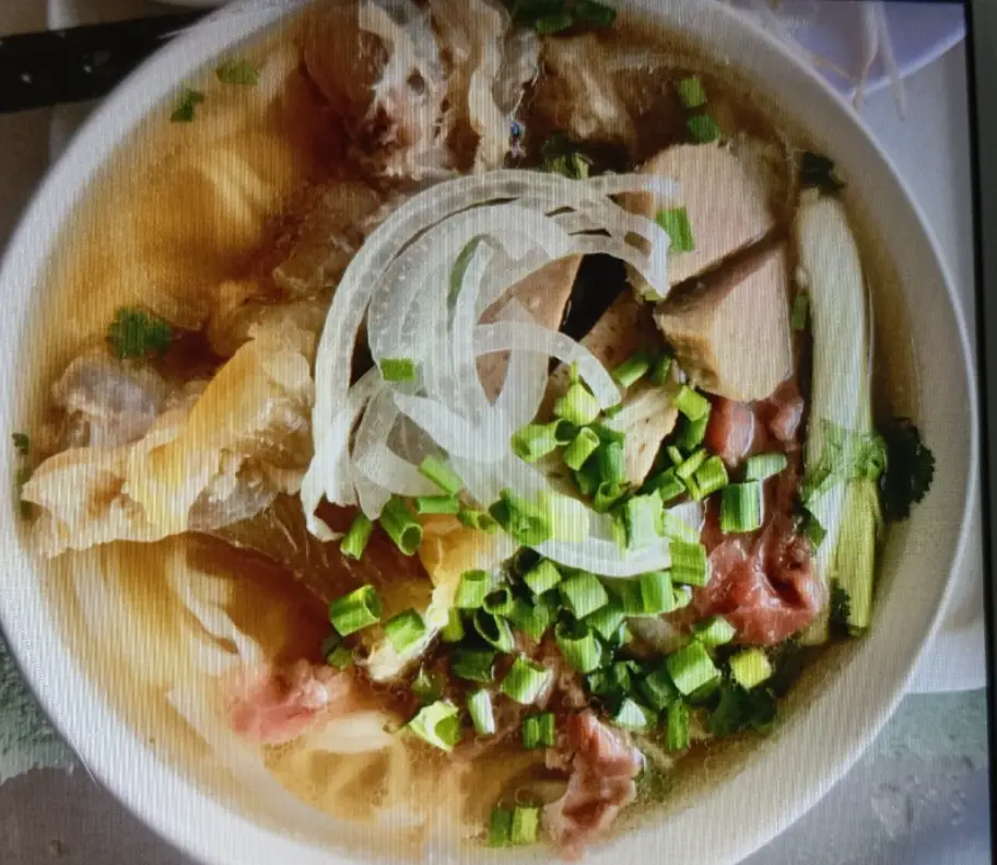 Hình ảnh Phở thập cẩm đặc biệt