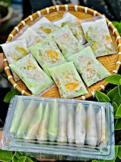 Hình ảnh 10 bịch kem chuối