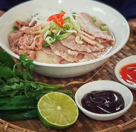 Hình ảnh Phở Đoàn - Kha Vạn Cân