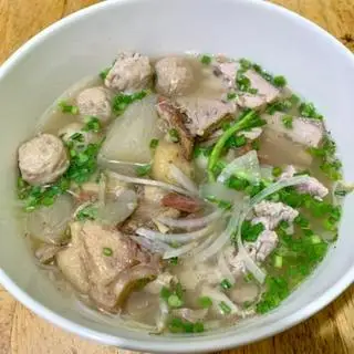 Hình ảnh Phở tái viên
