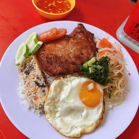 Hình ảnh Cơm Tấm Cây Me - Huỳnh Tấn Phát