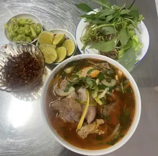 Hình ảnh Bún bò tô đặc biệt