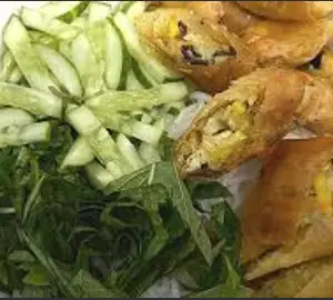 Hình ảnh Bún chả giò chay