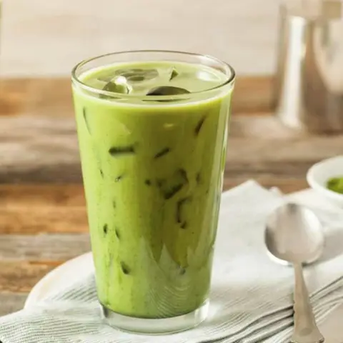 Hình ảnh Hồ Lố Trà - Caffe & Ăn Vặt Chay - Lạc Long Quân