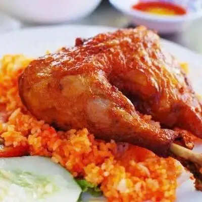 Hình ảnh Cơm Gà Xối Mỡ 394 - Cơm Gà Mắm Tỏi - Tân Kỳ Tân Quý