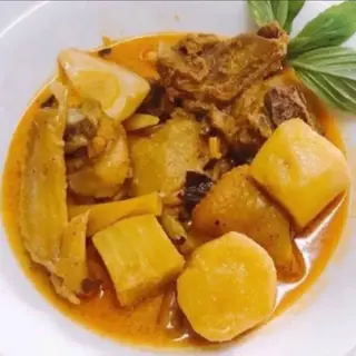 Hình ảnh Bánh mì cà ri gà