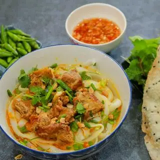 Hình ảnh Mì Quảng sườn