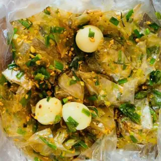 Hình ảnh Bánh tráng mỡ hành - trứng cút - size lớn