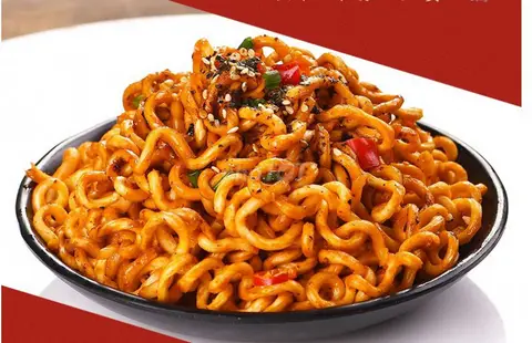 Hình ảnh Mì Trộn Sốt Cay - 1 Vắt