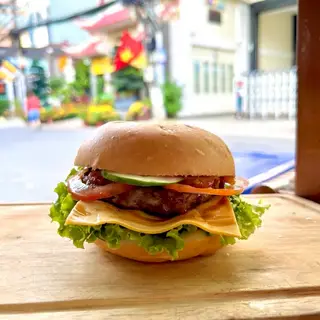 Hình ảnh Combo burger đầy đủ - cafe sữa