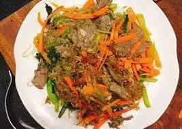 Hình ảnh Miến xào bò Mỹ