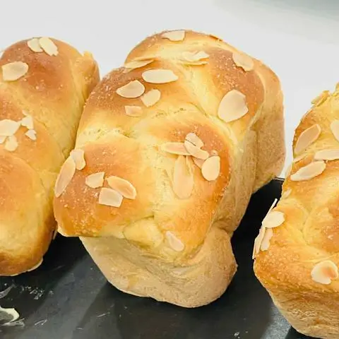 Hình ảnh Shin - Bánh & Hoa - Lê Quang Định