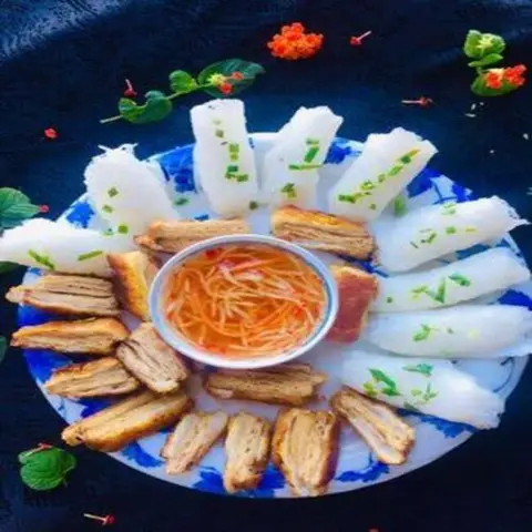 Hình ảnh Bánh Hỏi Heo Quay & Nước Mía Mia - Ba Vân