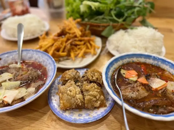 Hình ảnh Bún nem rán
