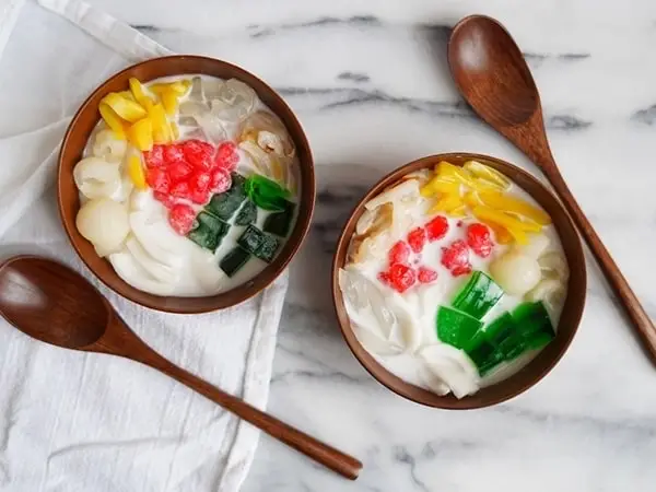 Hình ảnh Chè Ms Mây - Chè Dừa Dầm Hải Phòng - Huỳnh Văn Nghệ